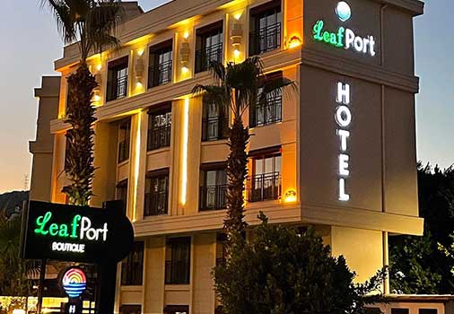 Leaf Port Hotel