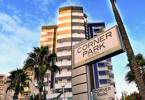 The Corner Park Hotel